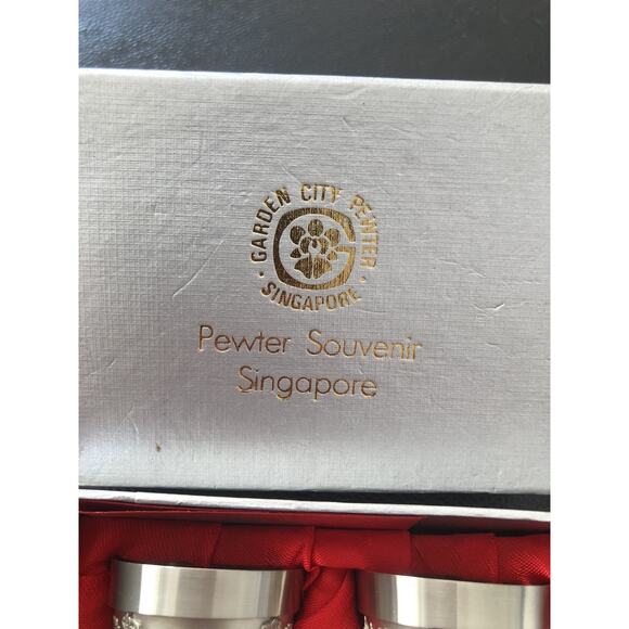 Garden City Pewter Singapore Shot Glasses Vintage New In Box Engraved - Picture 2 of 9
